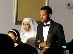 blog1304_1130_7couple.jpg