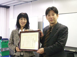 group1002-1_pal.jpg