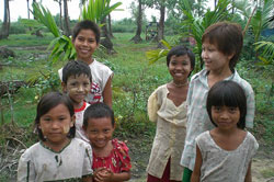 万能薬の化粧品 タナカ 日本生まれの国際ngo r Japan 難民を助ける会