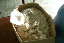 浸水により腐った米 浸水により腐った米