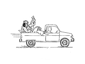 手術が必要ならより大きな病院へ 被害者をトラックで大きな病院へ搬送する