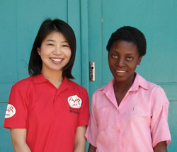 イベント、頑張ってね! インタビューに答えるチャンダムさん