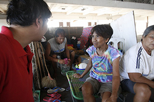タクロバン市内図書館集会所