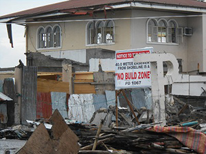 「NO BUILD ZONE」の看板