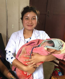 ラオス 母と子の命を守るために 日本生まれの国際ngo Aar Japan 難民を助ける会