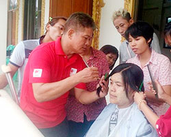 障がい者への福祉サービスは十分とは言えません。